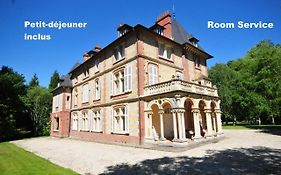 Chateau De La Bribourdiere